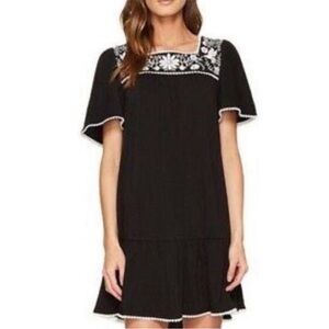*EUC* Kate Spade Black and White Embroidered Flutter Sleeve Mini Dress